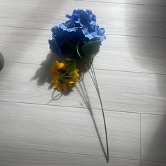 造花　紫陽花　ひまわりの画像