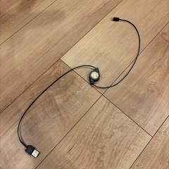 【美品】iPhone純正プラグととライトニングケーブルの画像