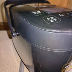 アイリスオーヤマ　IHジャー炊飯器　5.5合炊き　JRC-1350-BK　ブラック　2019年製の画像