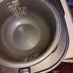 アイリスオーヤマ　IHジャー炊飯器　5.5合炊き　JRC-1350-BK　ブラック　2019年製の画像