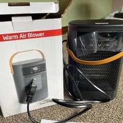 陶磁器のヒーターの小さい新品の画像