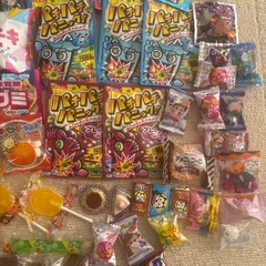 決まりました‼️お菓子　うまい棒　たべっ子どうぶつ　グミ　チョコ　たけのこの里　飴　ドーナツ　ラムネ　まとめての画像