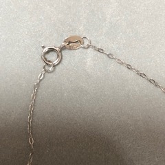 水晶ネックレスの画像