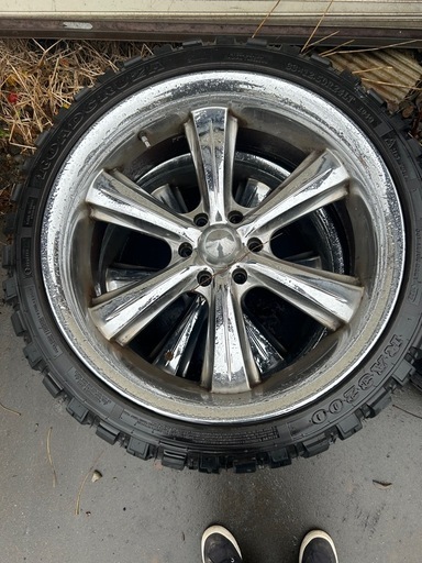 タイヤ&アルミ24インチ