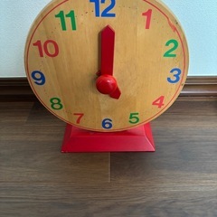時計　知育玩具の画像