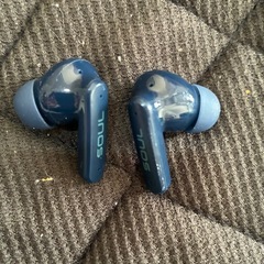 ワイヤレスイヤホンの画像