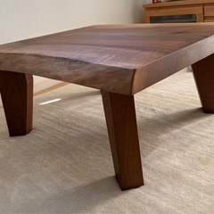 一枚板　ウォールナット　ローテーブルの画像