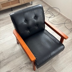 ソファ 1人用 ブラック ブラウンの画像