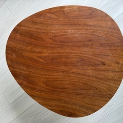 マロンテーブル（天然木）の画像