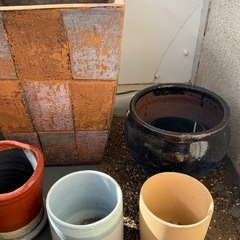 11/10まで【陶器テラコッタなど】鉢カバーと植木鉢いろいろの画像