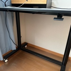 デスク・チェアセット
の画像