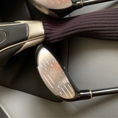 ゼクシオ  4番ウッド　カバー付きの画像