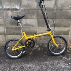 折りたたみ自転車の画像
