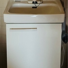 洗面化粧台一式の画像