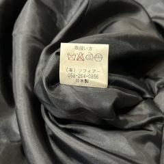 コート黒の画像