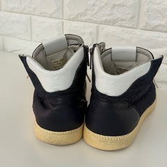 アルマーニ　スニーカー　靴　シューズの画像