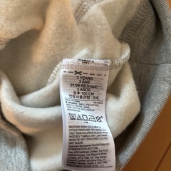 GAP パーカー　100サイズの画像
