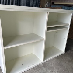 収納　引き出し　　棚の画像