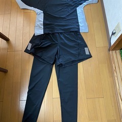 レディーススポーツウェア4点セットの画像