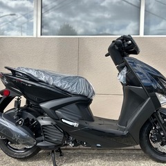 【新車•2025年モデル】YAMAHA シグナスグリファス SEJ4J ブラック【店舗在庫残り1台】の画像