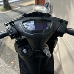 【新車•2025年モデル】YAMAHA シグナスグリファス SEJ4J ブラック【店舗在庫残り1台】の画像