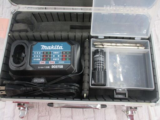 makita マキタ TD022D ペンインパクト 中古品 バッテリー×2 充電器 【ハンズクラフト宜野湾店】