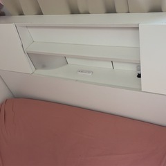 セミダブルベッド収納付きの画像