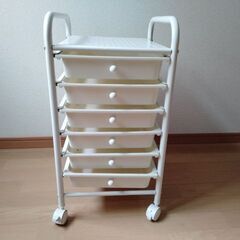 小物収納ラック　キャスター付　白の画像