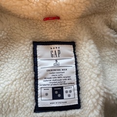 GAP ダウン　100サイズの画像