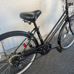 １１J3　シティサイクル２６サイズ　６段変速オートライト　自転車専門店の中古車です★　【消費税込み・防犯登録６００円込み】の画像
