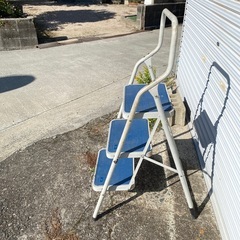 3段踏み台の画像