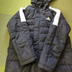 アディダス　サッカーベンチコート　ジュニア160cmの画像