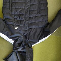 アディダス　サッカーベンチコート　ジュニア160cmの画像