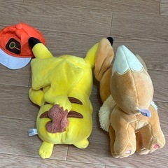 ぬいぐるみ　ピカチュウ、イーブイの画像