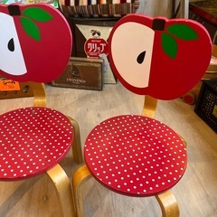 可愛い りんご 椅子　キッズチェア　ひとつ¥800　の画像