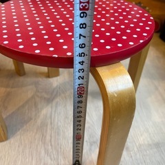 可愛い りんご 椅子　キッズチェア　ひとつ¥800　の画像