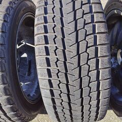 スタッドレスタイヤの画像