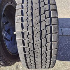 スタッドレスタイヤの画像