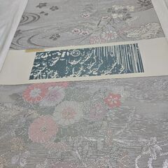 着物２枚と帯1本の画像