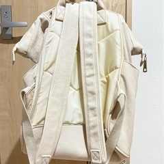 A4サイズが入る リュックサック(キナリ色)の画像