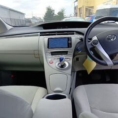 ワンオーナ超希少車トヨタプリウスＰＨＶ希少のワインレッド予備検査付きの画像