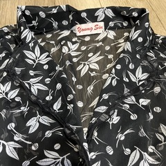 婦人用ブラウスの画像