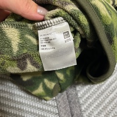 UNIQLO フリースジャケットの画像