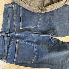 150ユニクロ男子ズボン3着の画像