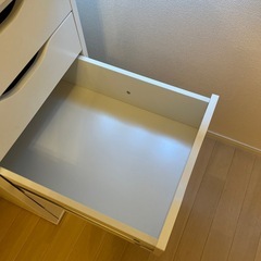 【訳あり】IKEAデスク　ホワイトの画像