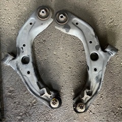 ホンダNBOX JF3 サスペンション ロアアームセット無料の画像