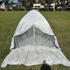 ポップアップテントの画像