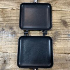 captain stag キャストアルミ ホットサンドトースター アウトドアの画像