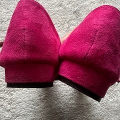 EVOL リボン付きのスエード風ピンクフラットシューズ，バレエシューズ⭐︎ の画像