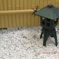 小型灯篭　青銅製　京都で製造されたものです。の画像